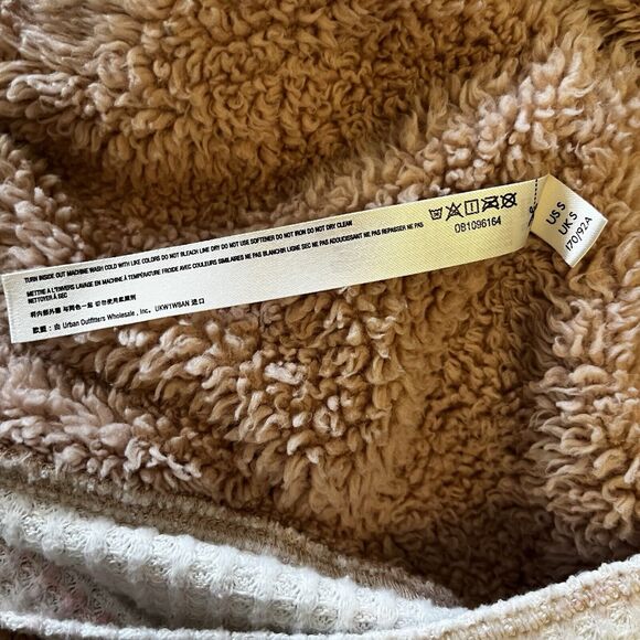 Free People Intimately Warmer Than You Oversized Faux Shearling Pink Hoodie S‎ - Picture 6 of 7